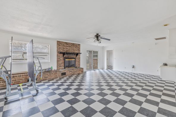 1706 N 161st East Ave, Tulsa, OK 74116